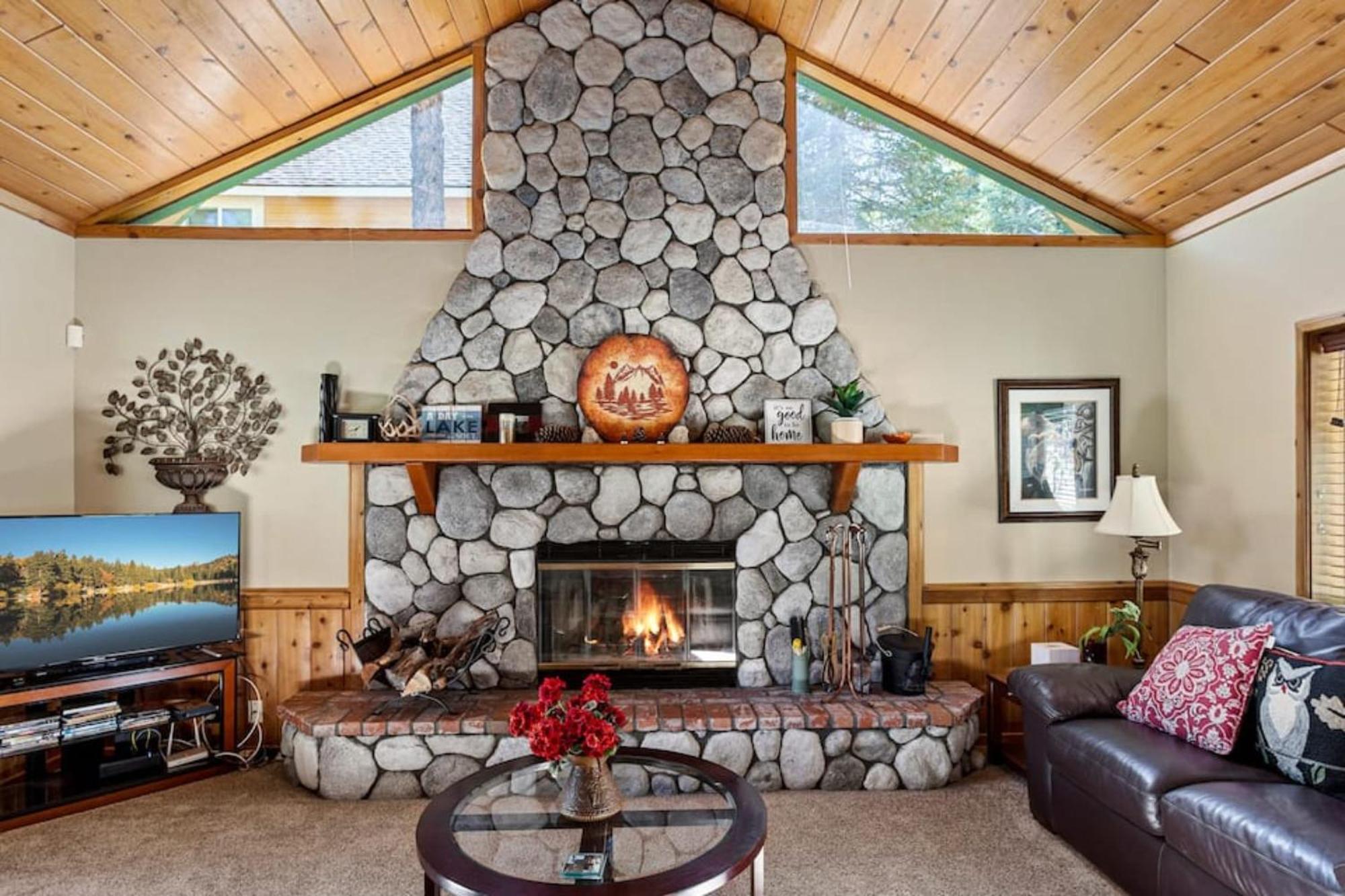 Sutter Ln By Avantstay Beautifully Remodeled Kitchen,4Cabin-Chic Bedrooms Blue Jay Ngoại thất bức ảnh